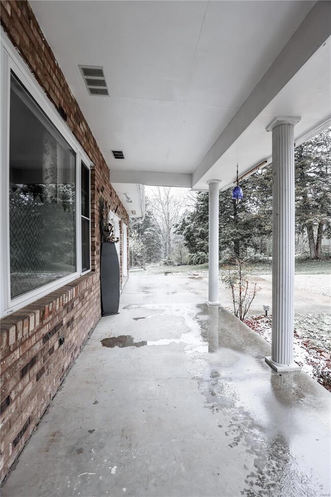 16398 Colfax Ln, Dixon, MO 65459 - photo 5