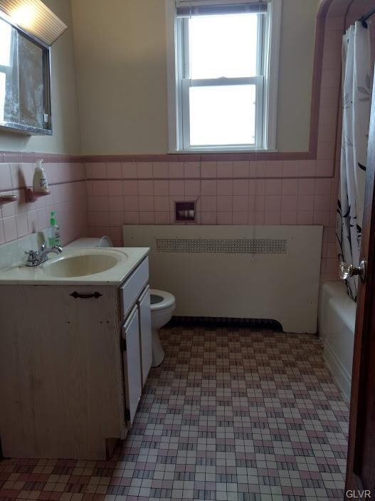 396 W Whitehall St unit 398, Allentown, PA 18102 - photo 4