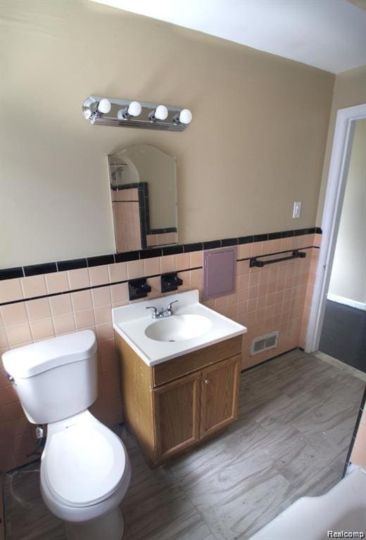 15470 Mapleridge St, Detroit, MI 48205 - photo 5