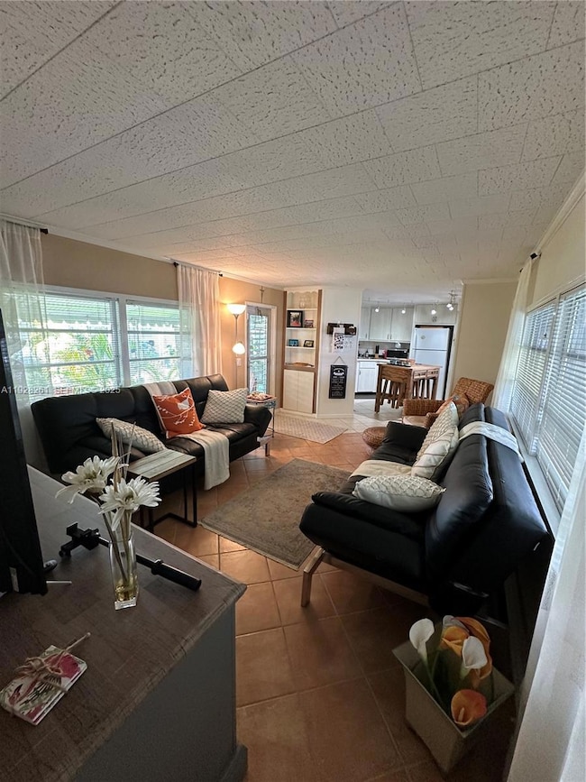 573 NE 47th Ct, Pompano Beach, FL 33064 - photo 6