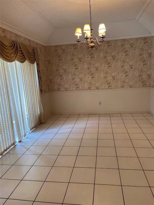 1421 Homestead Ct, Irving, TX 75061 - photo 3