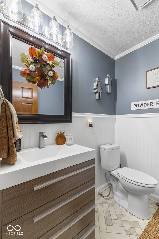 4249 Moss Ridge Ct, Indianapolis, IN 46237 - photo 5