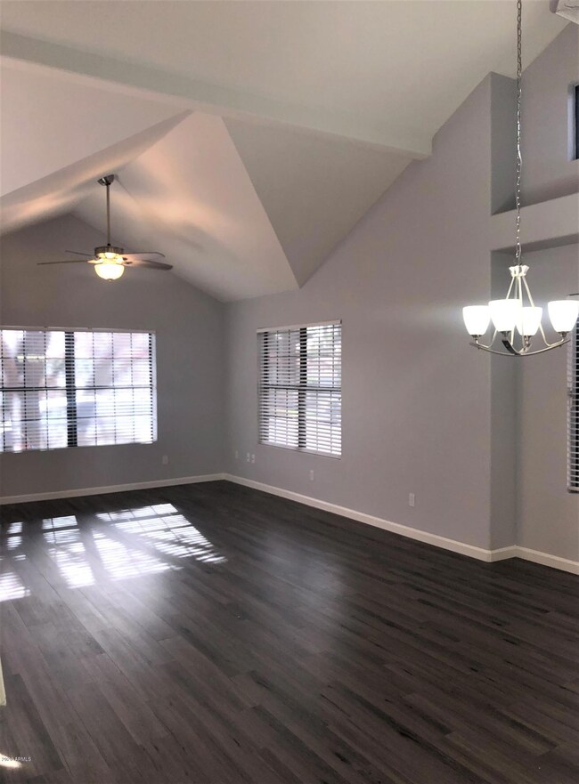 690 N May St, Chandler, AZ 85226 - photo 4