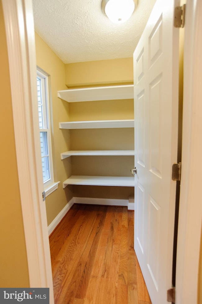 9604 Donnan Castle Ct, Laurel, MD 20723 - photo 4