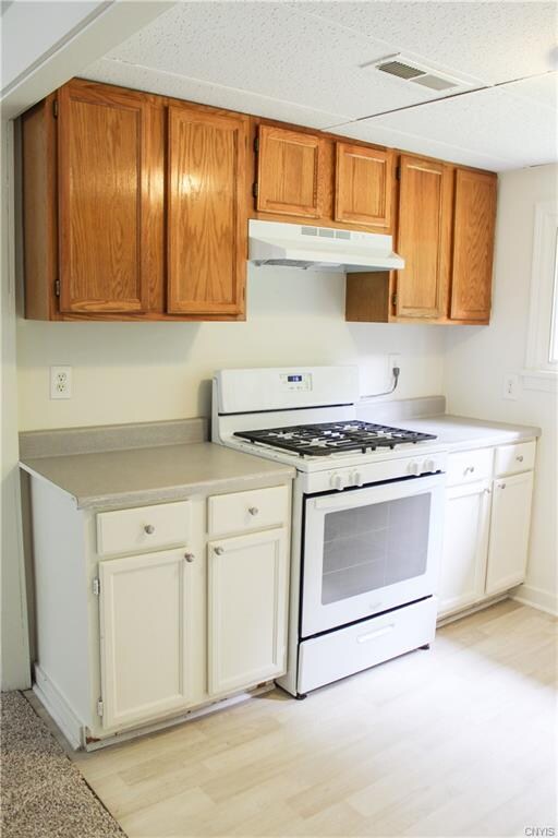 Here is another glimpse of the left side of the ki