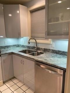 SS sink and new dishwasher beautiful counters