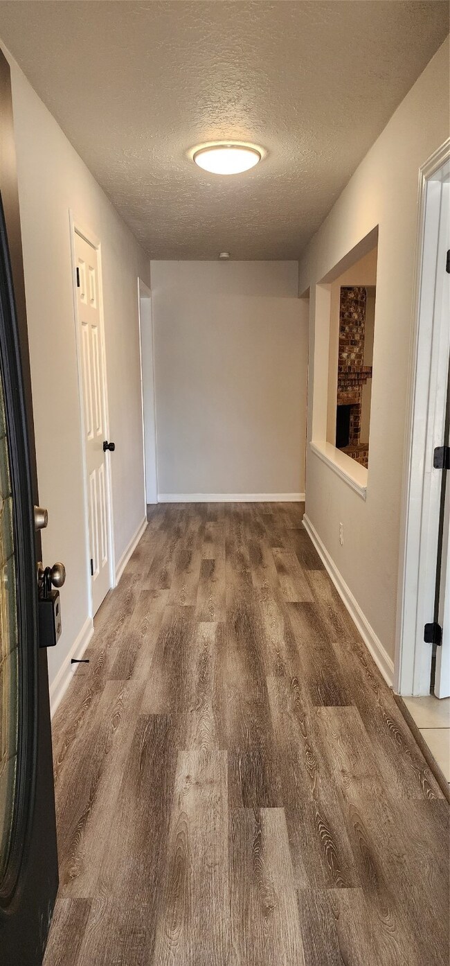 3423 Lemon Tree Ln, Houston, TX 77088 - photo 4