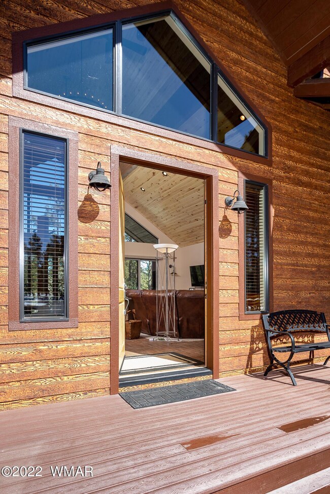 2072 Gilbert Ln (5)