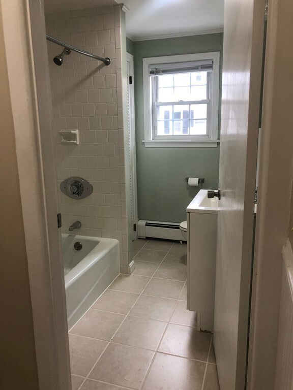 27 Grant St unit 4, Taunton, MA 02780 - photo 7