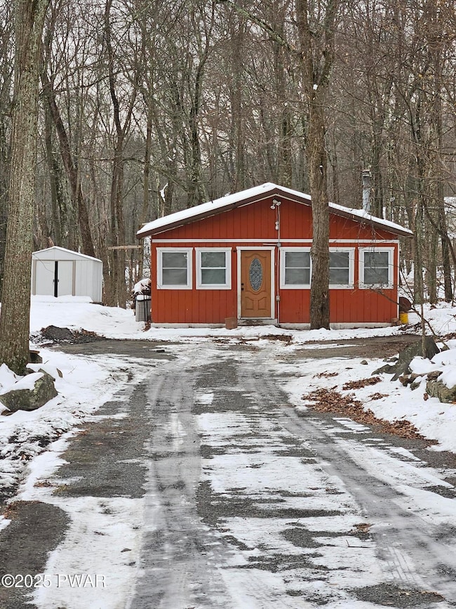 132 Crocus Ln, Milford, PA 18337 - photo 3