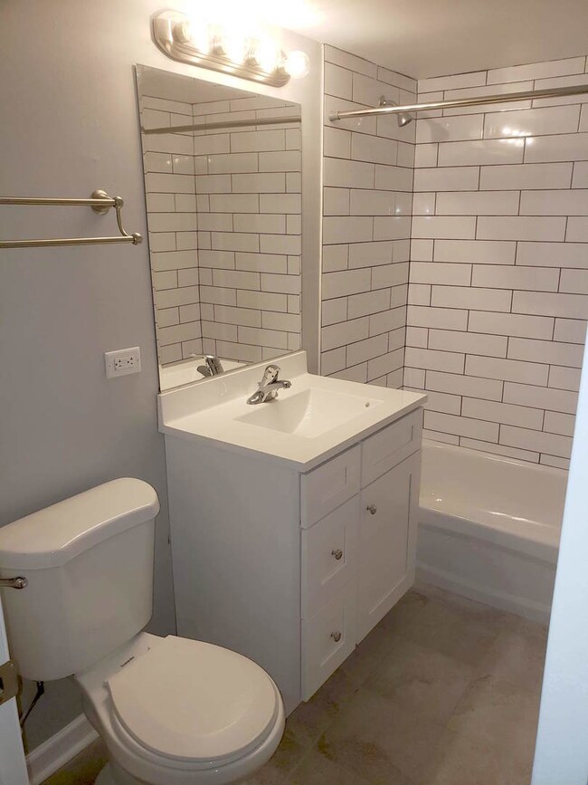 315 Kimbell Ave unit 6, Elmhurst, IL 60126 - photo 5