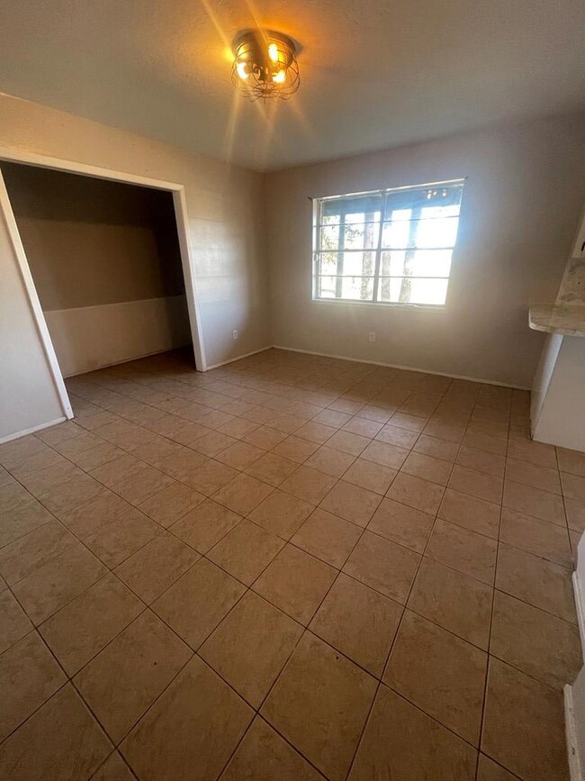 1207 SW Stallings Dr, Nacogdoches, TX 75964 - photo 6