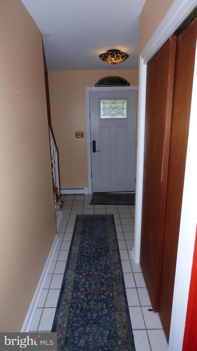 2629 Whitman Dr, Wilmington, DE 19808 - photo 3