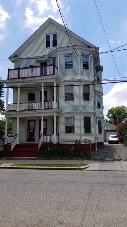 32 Reynolds Ave, Providence, RI 02905 - photo 3