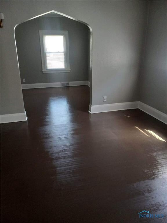 2025 Barrows St, Toledo, OH 43613 - photo 4