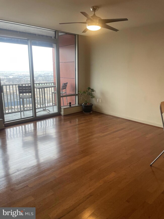 River Tower at Christina Landing unit 2203, Wilmington, DE 19801 - photo 6