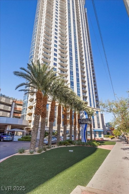 Allure Las Vegas unit 3312, Las Vegas, NV 89102 - photo 2