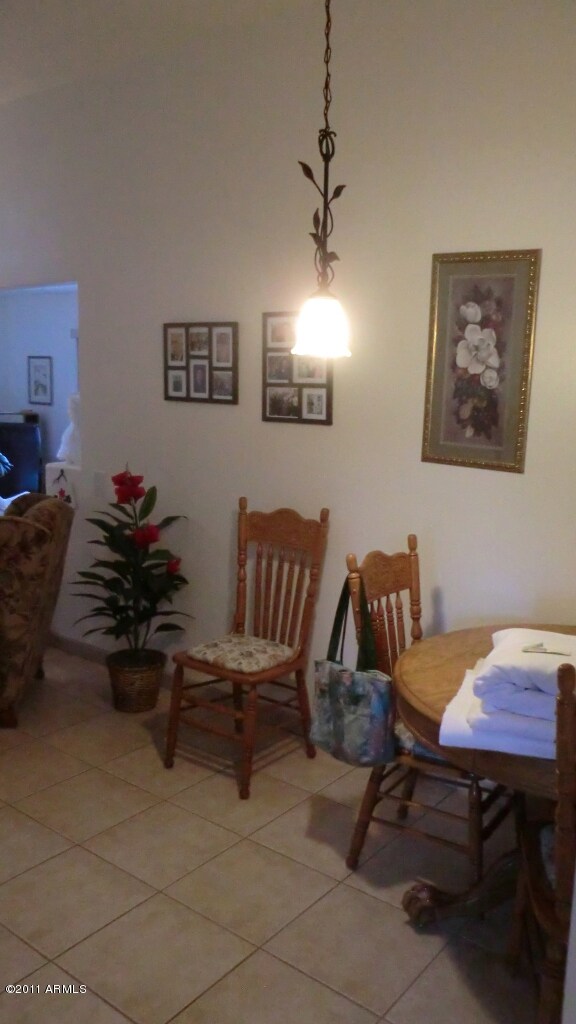 17433 N 105th Ave, Sun City, AZ 85373 - photo 5