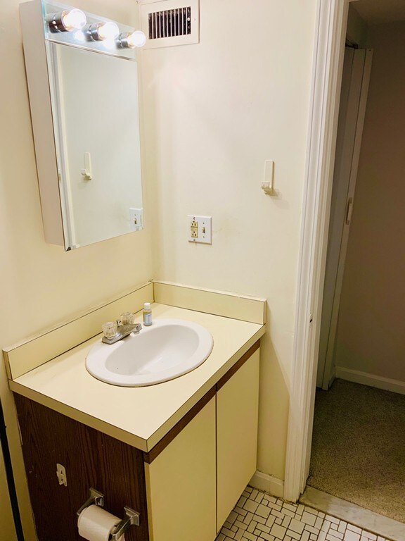 84 Gordon St unit 101, Brighton, MA 02135 - photo 7