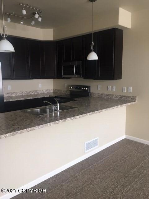 Breakfast bar