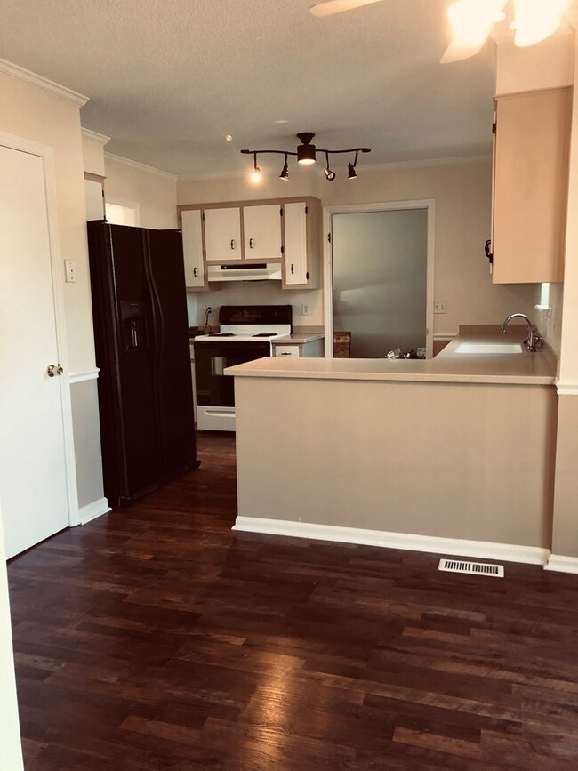 342 Forest Ct, Augusta, GA 30907 - photo 6