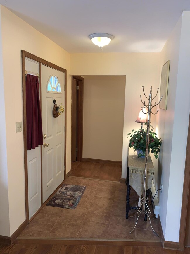 239 Washington Dr, Hawley, PA 18428 - photo 7