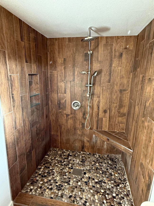 19327 Lawrence 1210, Aurora, MO 65605 - photo 7