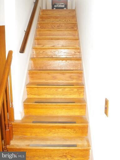 11720 Daisy Ln, Glenn Dale, MD 20769 - photo 6