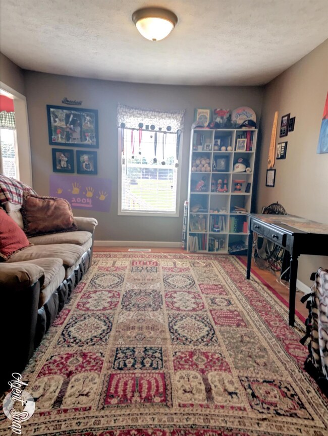 286 Collins Rd, Portland, TN 37148 - photo 7