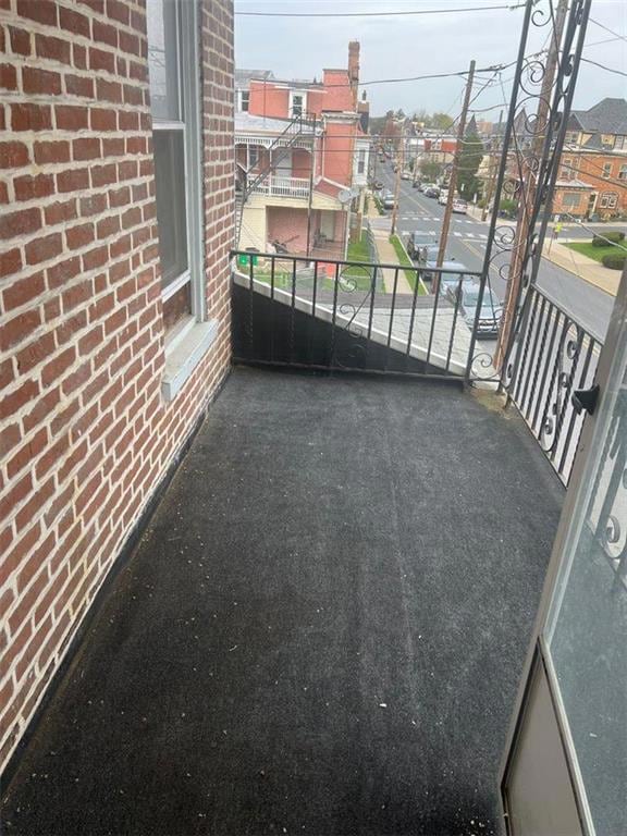 51 S Franklin St unit 2nd floor, Allentown, PA 18102 - photo 3