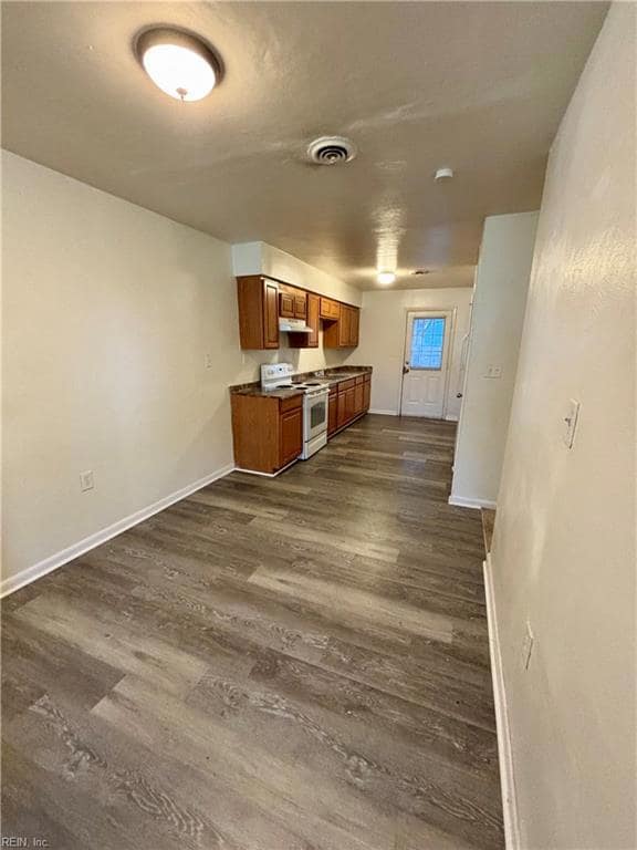 9511 Chesapeake St unit B, Norfolk, VA 23503 - photo 5