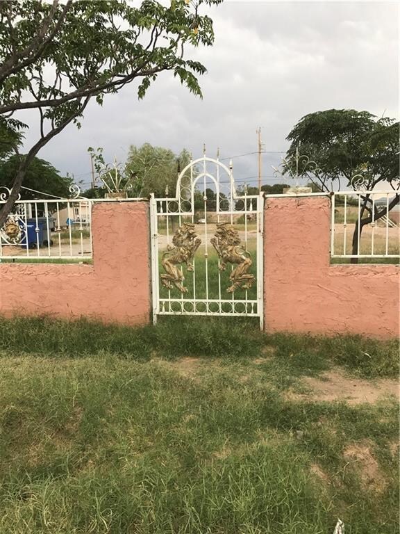 8152 Lomita Dr, El Paso, TX 79907 - photo 3