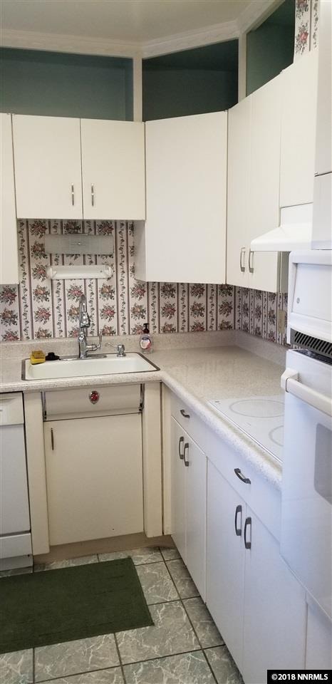 1940 4th St unit 25, Sparks, NV 89431 - photo 2