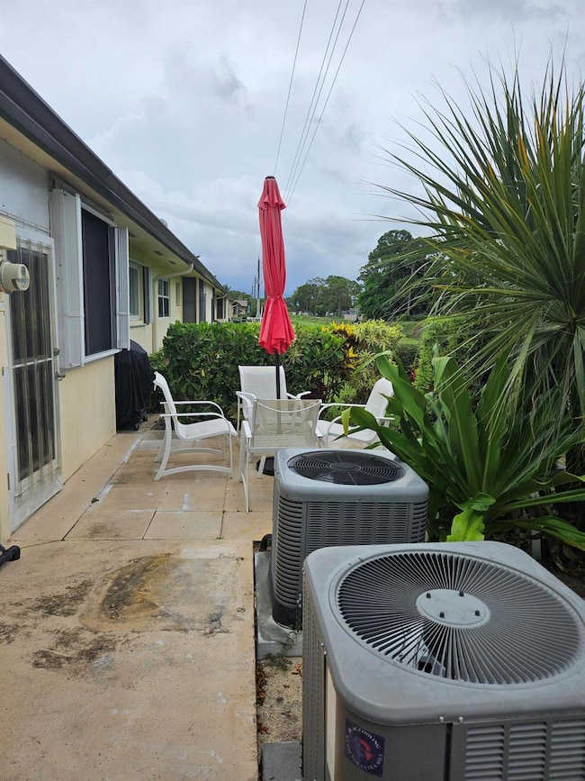 2941 Crosley Dr W unit E, West Palm Beach, FL 33415 - photo 6