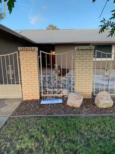 18455 N Conestoga Dr, Sun City, AZ 85373 - photo 2