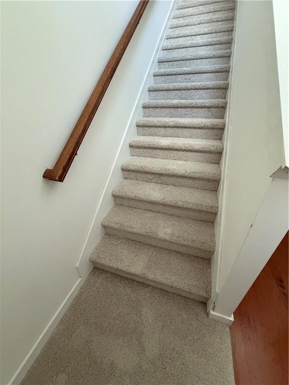 1392 Weatherbrook Cir, Lawrenceville, GA 30043 - photo 5