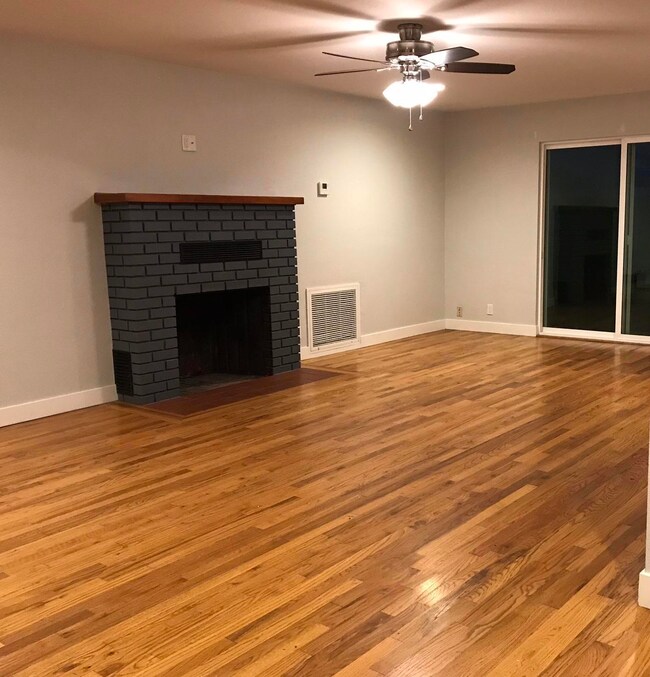 5601 Eastside Rd, Redding, CA 96001 - photo 3