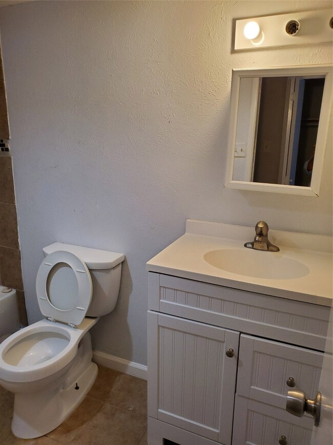 24426 Broken Bow Ln, Hockley, TX 77447 - photo 5