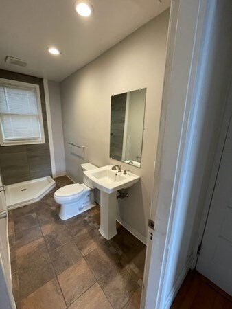 126 Vernon St unit 2, Worcester, MA 01610 - photo 5