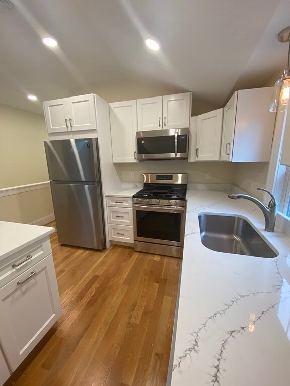 94 Josephine Ave unit 3, Somerville, MA 02144 - photo 4