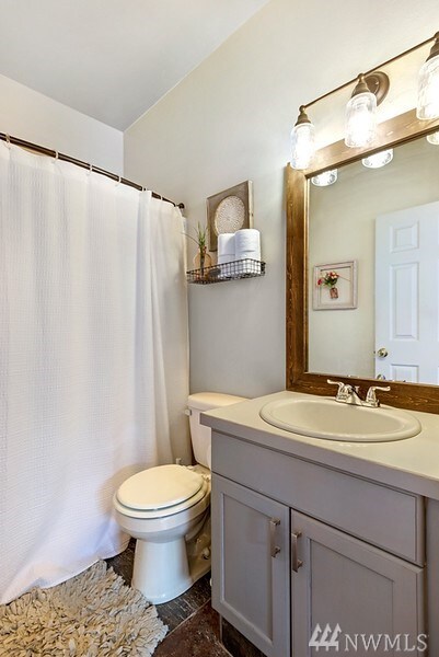 501 Belfair Ct SW, Orting, WA 98360 - photo 4