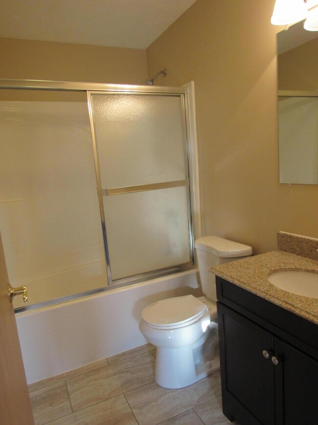 898 Lora Lee Dr, Marysville, OH 43040 - photo 7