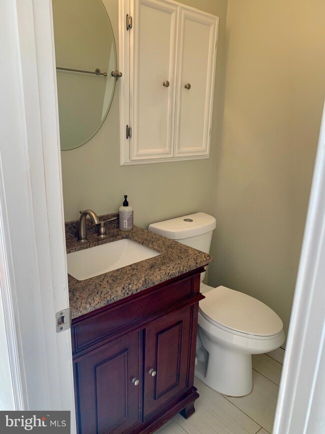 1317 Templeton Place, Rockville, MD 20852 - photo 7