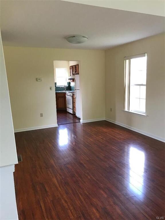 6508 Hickory Rd, Macungie, PA 18062 - photo 4