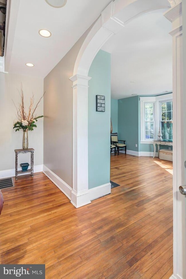 5869 Main St, Elkridge, MD 21075 - photo 4