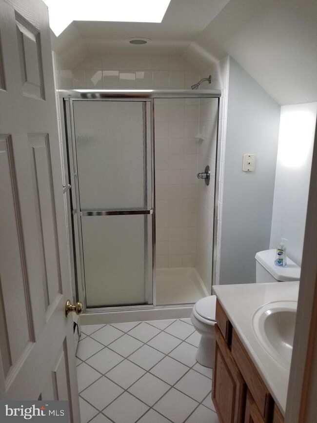 8361 Brock Bridge Rd, Laurel, MD 20724 - photo 7