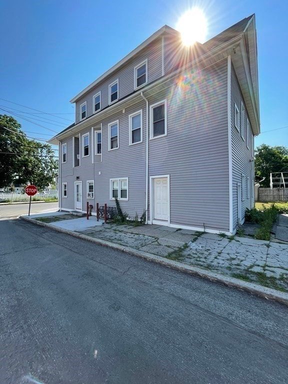 51-55 Loring St, Lawrence, MA 01843 - photo 3