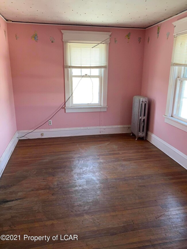 155 S Main St, Plains, PA 18705 - photo 7