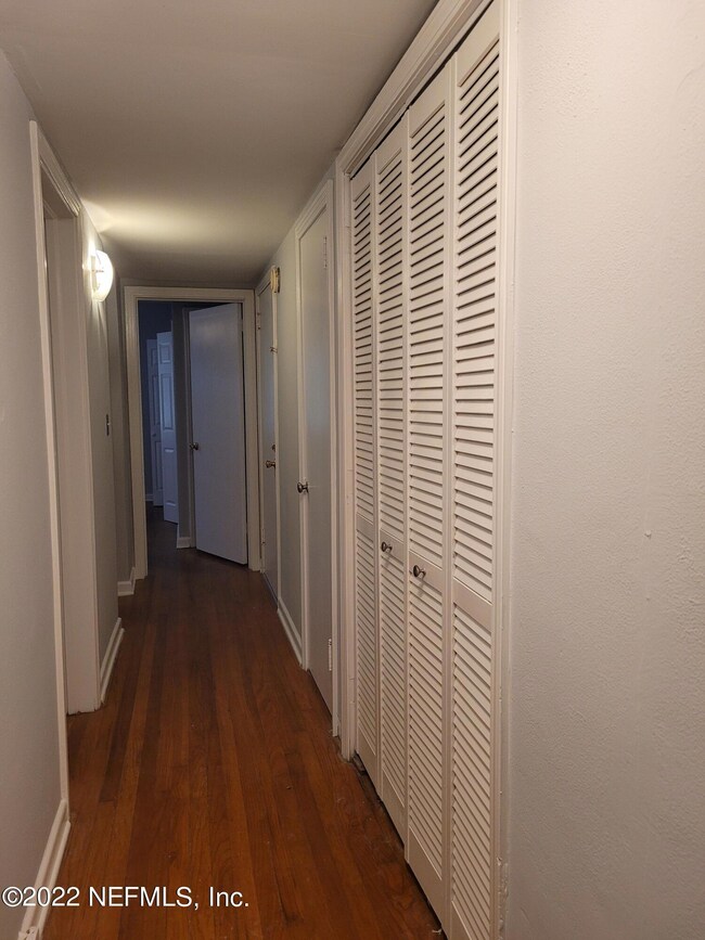 3018 Oak St unit 3, Jacksonville, FL 32205 - photo 3
