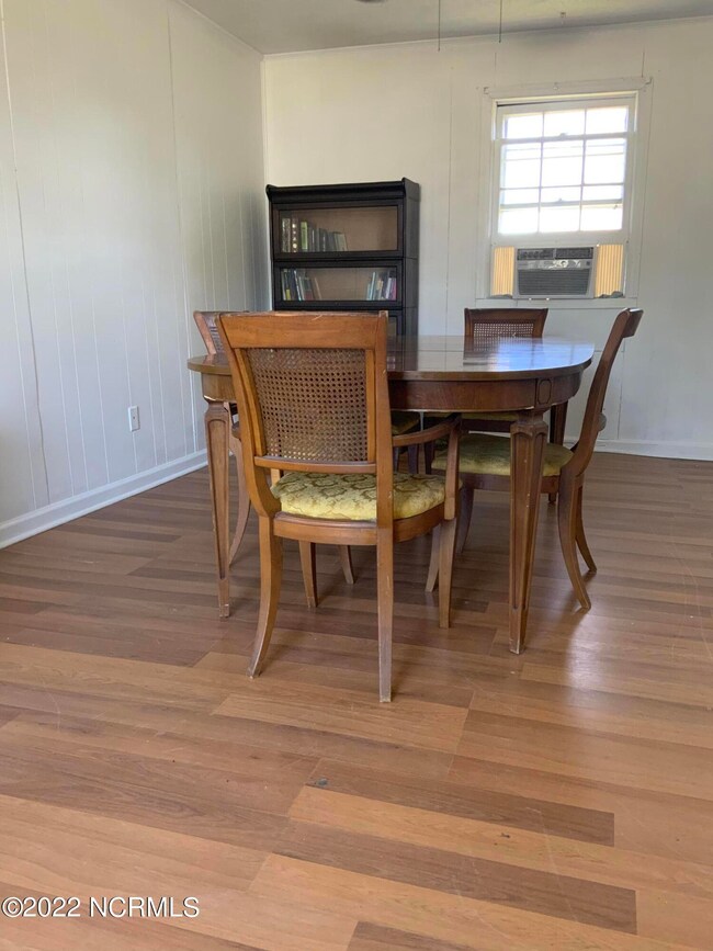 7127D724-3241-4254-BA55-B793A4FA08DB